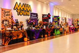 SPACE TABLE HALLOWEEN en MAHA TOWN 2026